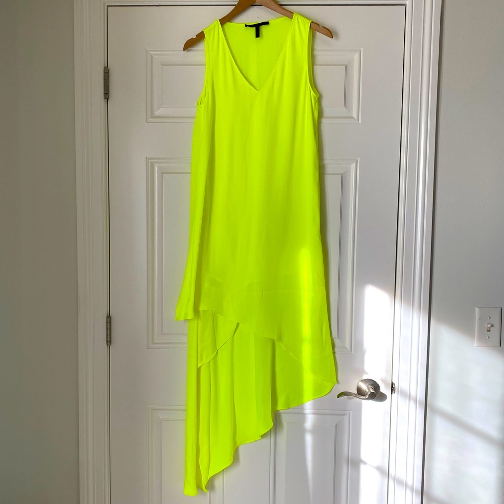 BCBG Asymmetrical Flowy Neón Dress